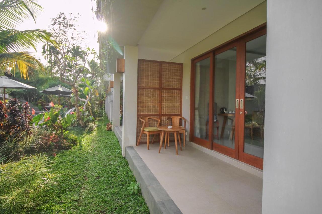 Hotel Queen At Gunung Sari
